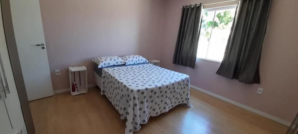 Casa Com 2 Quartos, Para 6 Pessoas Em Ponta Das Canas Florianópolis Eksteriør billede